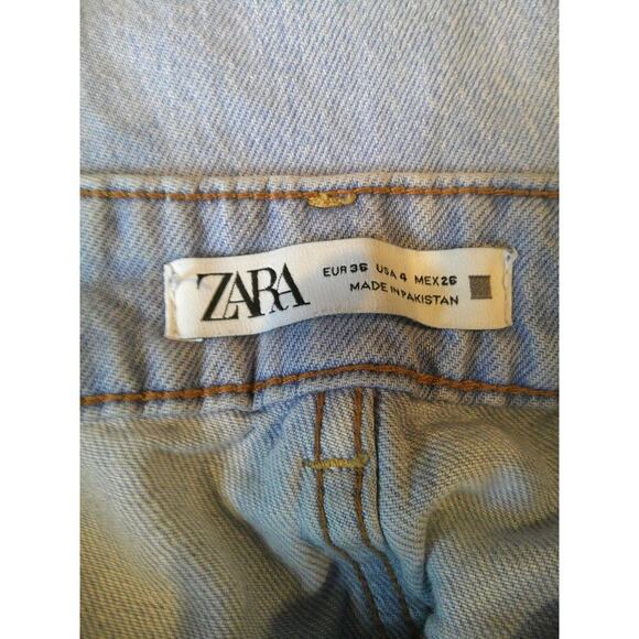 Zara Women’s High Rise Mom Jeans Size 4 Light Wash Tapered Leg Denim - Picture 4 of 12